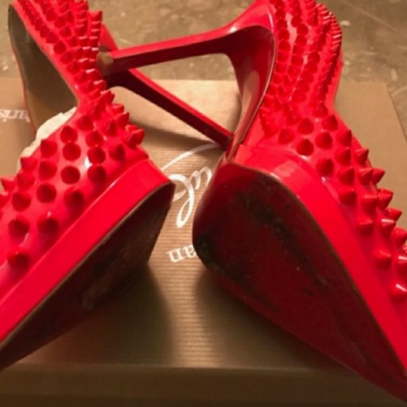 Christian Louboutin Pigalle Plato Spikes - Picture 4 of 8
